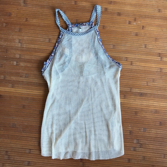 BOGO NWOT BKE floral tank top - Picture 2 of 6